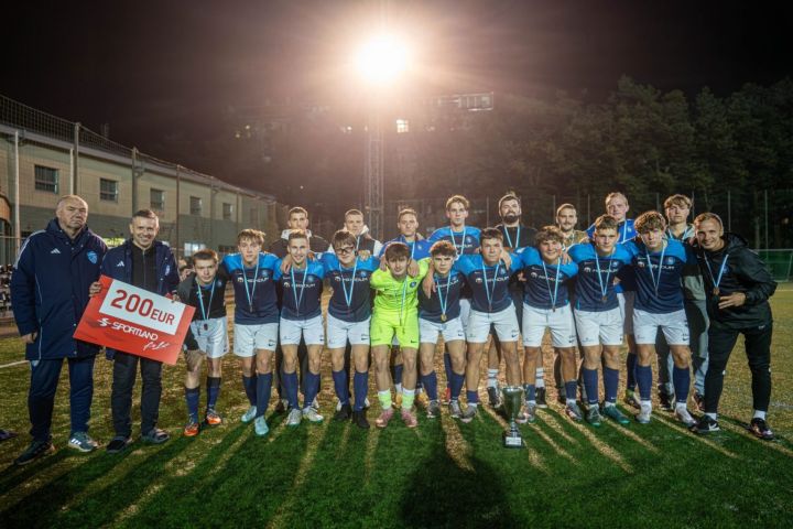 “Ogre United 2” – Rīgas čempionāta bronzas medaļniece