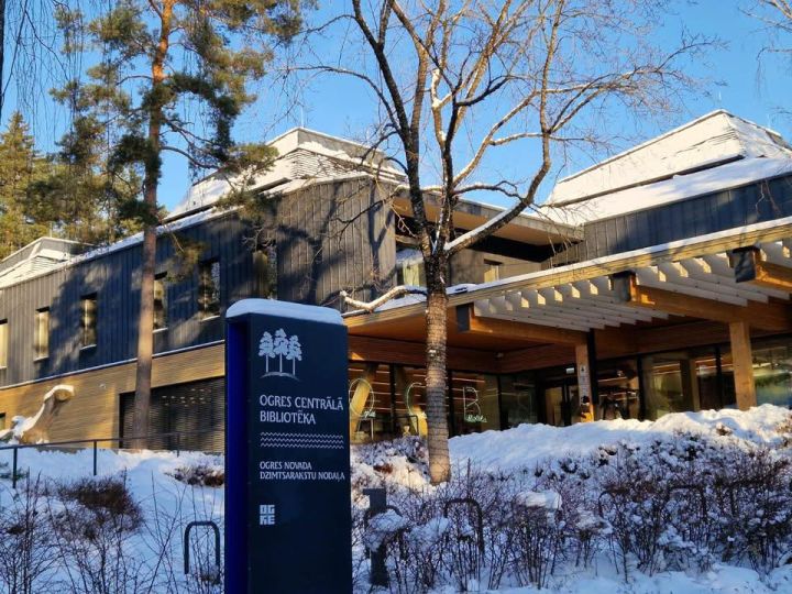 Ogres Centrālajā bibliotēkā notiks burtnīcas “OGRE. Vēsturisko žogu mazās arhitektūras formas” atklāšanas pasākums