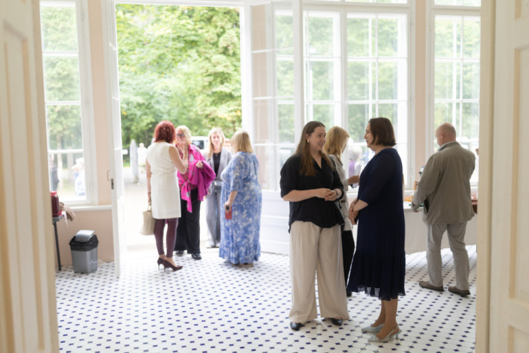 FOTO: Sanatorijā &quot;Ogre&quot; norisinājās konference “Ilgtspējība arhitektūrā, būvniecībā, dizainā 2025”