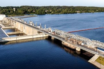 Attēls rakstam: Nobloķē satiksmi pār Ķeguma HES