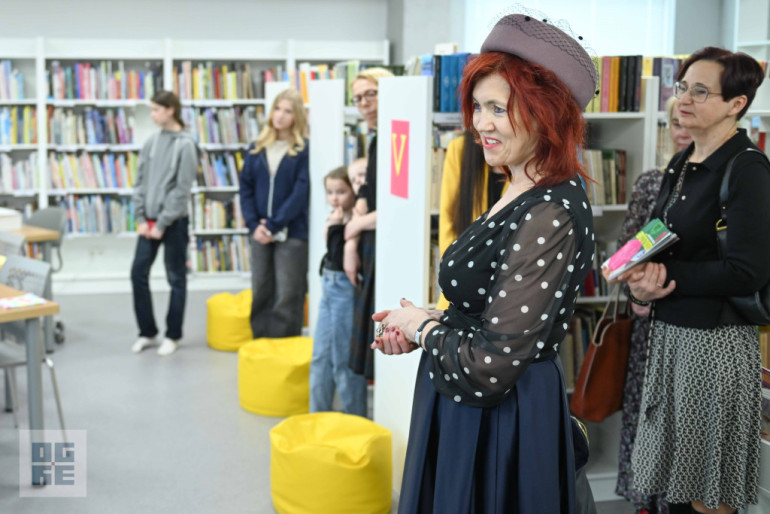 FOTO: Ikšķilē atklāta Spēļu bibliotēka