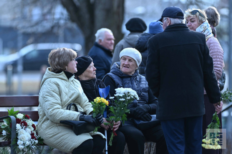 FOTO: Piemiņas diena Ogres novadā: godinot komunistiskā genocīda upurus