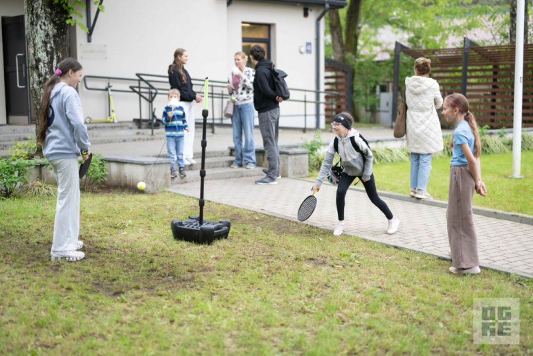 FOTO: Ielūkojies plašajā svētku galerijā! Ogrē aizvadītas Ģimenes dienas svinības