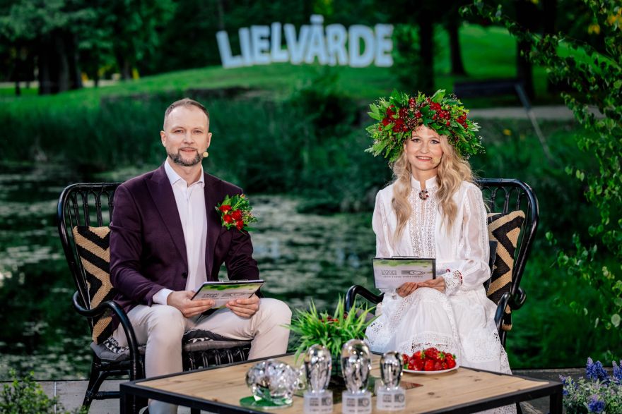 Nedēļas nogalē Lielvārdē norisināsies raidījuma “Latvijas Sirdsdziesma” noslēguma koncerts – zināmi arī finālisti