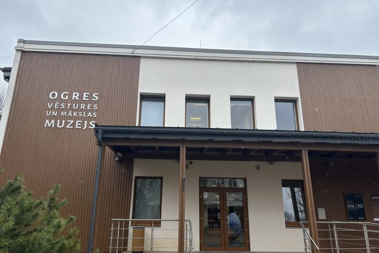 Attēls rakstam: Izstāde “Starp divām okupācijām” atklāj sarežģīto laiku Ogres novadā 1941. gada vasarā