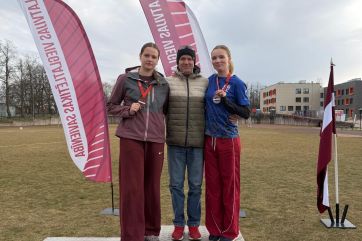 Attēls rakstam: Jaunajiem vieglatlētiem vairākas medaļas ziemas sacensībās