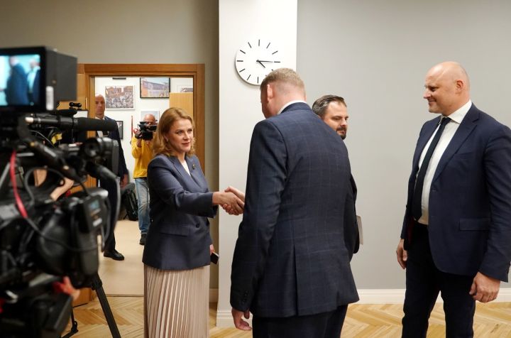 Andris Upenieks. Dzīvosim draudzīgi: intereses, strīdus pie malas?
