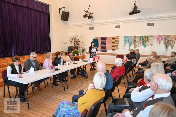 Foto: Biedrības "Saulgrieži" seniori – vienoti lēmumos, radoši nākotnē un ar jaunu valdi