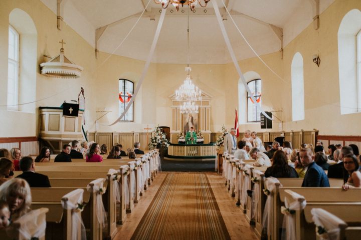 Kāda īpaša altārglezna atrod atpakaļceļu uz Mālpils baznīcu
