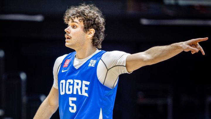 Basketbola klubam “Ogre” spēles beigās neizdodas aizbērt deficīta bedri