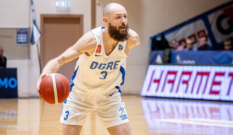 Attēls rakstam: Kārlis Apsītis vienojies par sadarbības turpināšanu ar basketbola klubu “Ogre”
