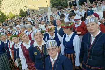 Attēls rakstam: FOTO: Ogres apvienotā kora UPE pirmie iespaidi XVI Vispārējie dziesmu un deju svētkos ASV