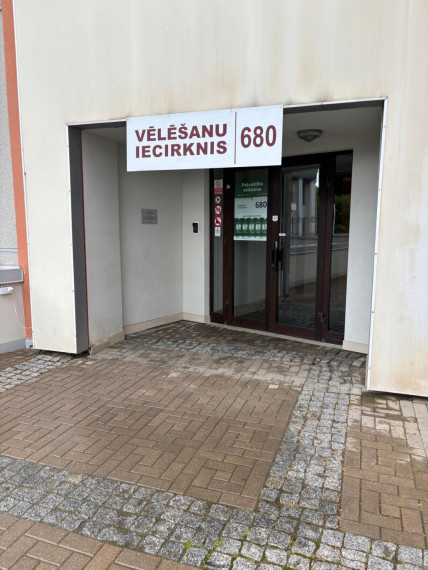 FOTO: Sākas iepriekšējā balsošana Pašvaldību vēlēšanās
