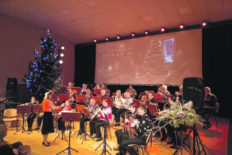 Attēls rakstam: Madlienas pūtēju orķestris kā vesela Ziemassvētku glezna