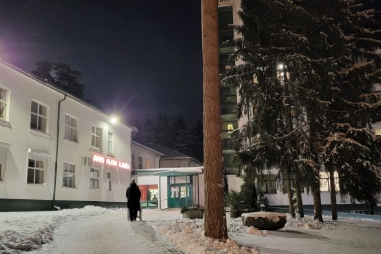 Attēls rakstam: KNAB veic kratīšanu Ogres slimnīcā