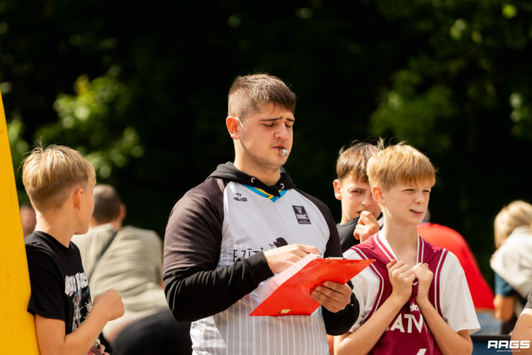 FOTO: Ogre svin un sporto! RAGS BB 3x3 basketbola turnīrs atgriežas pilsētas svētkos