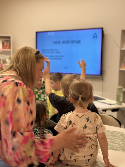 FOTO: Aizvadīta aprīļa "Pūčulēnu skola"