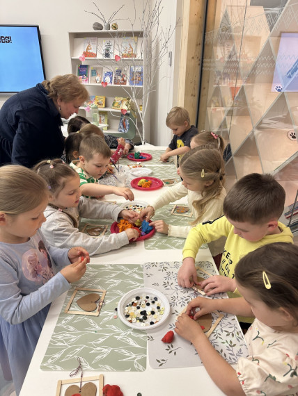 FOTO: Aizvadīta aprīļa "Pūčulēnu skola"