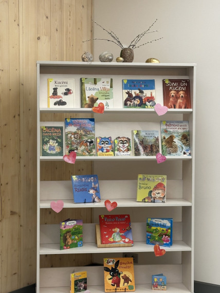 FOTO: Aizvadīta aprīļa "Pūčulēnu skola"