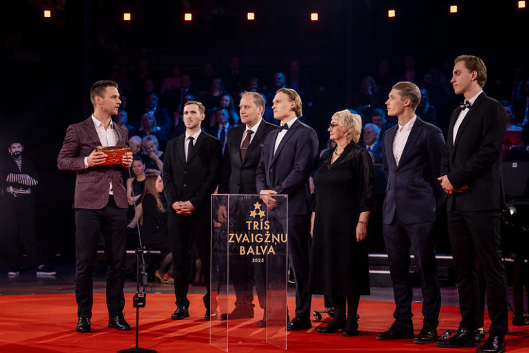 FOTO: "Trīs Zvaigžņu balvā 2025" godināti izcilākie Latvijas sportisti