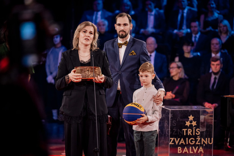 FOTO: "Trīs Zvaigžņu balvā 2025" godināti izcilākie Latvijas sportisti