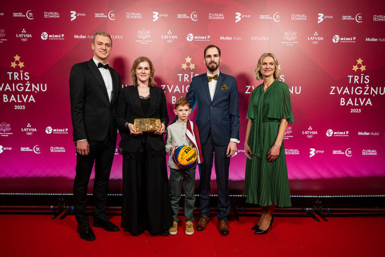 FOTO: "Trīs Zvaigžņu balvā 2025" godināti izcilākie Latvijas sportisti