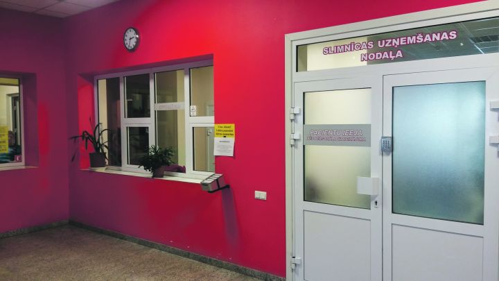 Uzņemšanas nodaļas prioritāte – neatliekamie pacienti