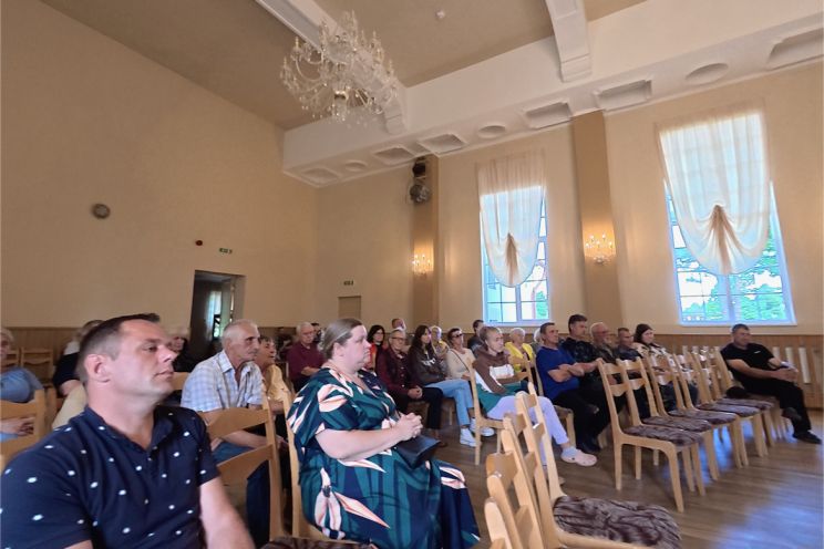 Attēls rakstam: Ir vai nav vētra ūdens glāzē? Konflikts, kas skar Meņģeles iedzīvotājus, nonācis līdz Tiesībsarga birojam