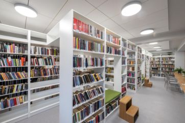 Attēls rakstam: Ikšķiles bibliotēkā atklās Noras Ikstenas lasītavu