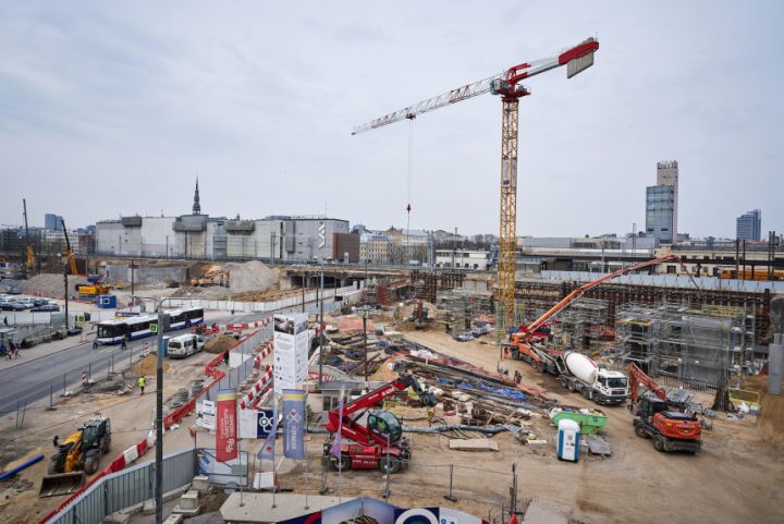 Cilvēki sašutuši:  «Rail Baltica»  projektā 340 atbildīgie