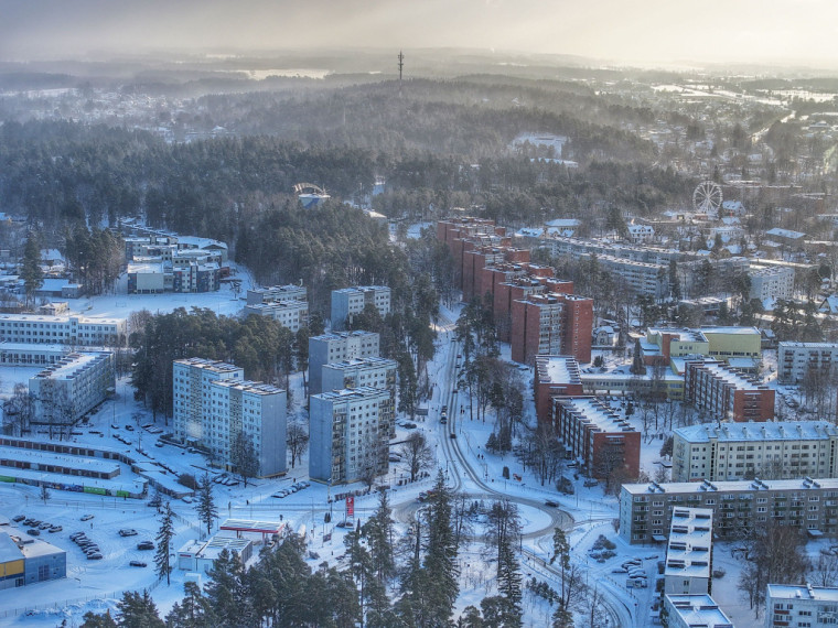 Foto: Ogre tērpjas ziemas rotā