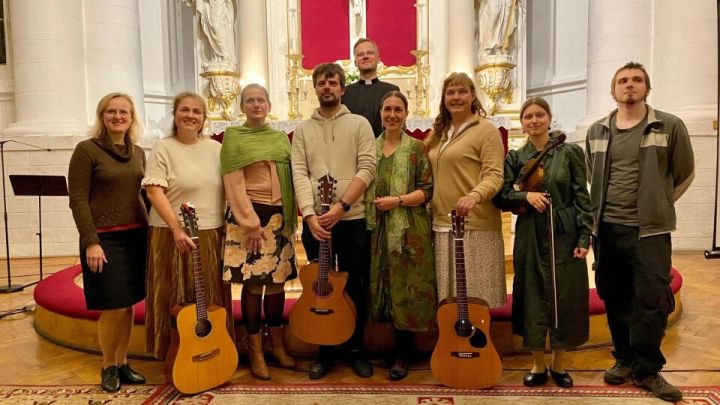 Jāņa baznīcā šonedēļ notiks ikmēneša slavēšanas vakars