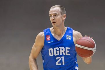 Attēls rakstam: Kristaps Dārgais Liepājā sakrāj jaudīgu “double-double”