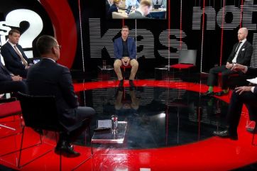 Attēls rakstam: “Politiķu šovs bez sekām: vai diskusijas studijā kaut ko maina?”  skatītāji skarbi vērtē "Domburšovu"