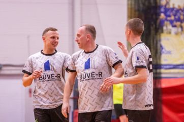 Attēls rakstam: Telpu futbola čempionātā noskaidrotas pusfinālistes