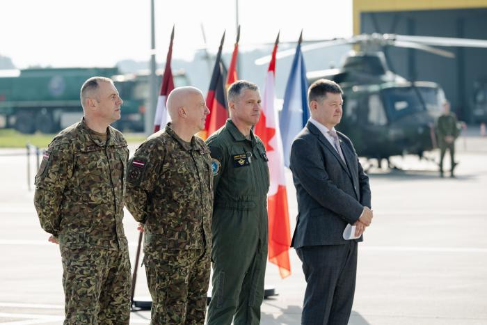 Militārajā bāzē "Lielvārde" aizvadīta NATO mediju diena