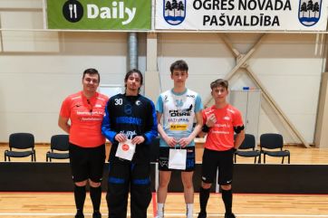 Attēls rakstam: Florbola klubam "Ogre" uzvara 2. līgā, bet zaudējums 1. līgā