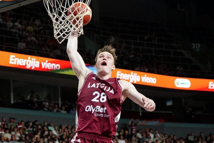 Attēls rakstam: Ikšķilietis Šteinbergs jau atkal izsaukts uz Latvijas basketbola izlasi