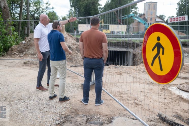 Attēls rakstam: Vai drīz beigsies sastrēgumi Ikšķilē? Zināms šosejas pārbūves grafiks