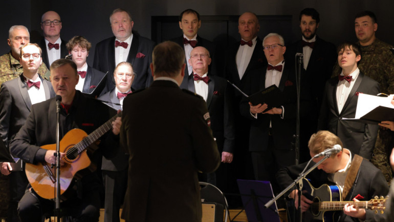 FOTO: Ogrē aizvadīts Barikāžu atceres pasākums “Barikāžu atmiņu stāsti”