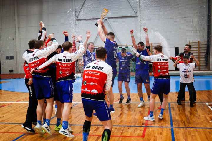 Vīriešu Virslīgas bronzu izcīna handbola klubs “Ogre”