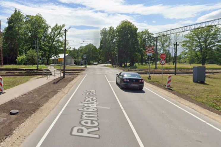 Attēls rakstam: No 18. līdz 28. oktobrim Lielvārdē jārēķinās ar būtiskiem satiksmes ierobežojumiem, šķērsojot dzelzceļa pārbrauktuvi