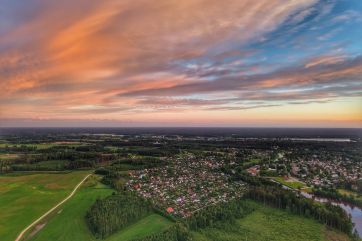 Attēls rakstam: Kad Ogre nedēļas vidū iekrāsojas zeltā: iedzīvotāji dalās ar foto