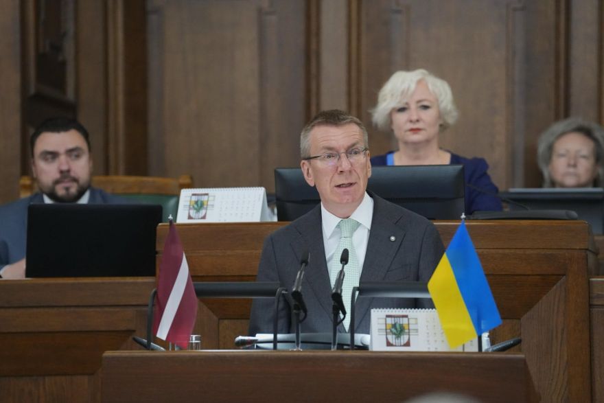Nesauciet oponentus par muļķiem un nepazaudējiet nevienu bērnu un talantu! Prezidents uzrunā Saeimas deputātus