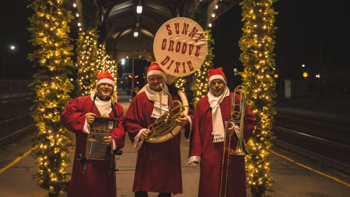Atsāks kursēt Ziemassvētku Muzikālais vilciens