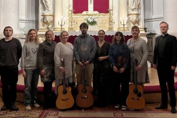 Attēls rakstam: Jāņa baznīcas Draudzes namā notiks ikmēneša slavēšanas vakars