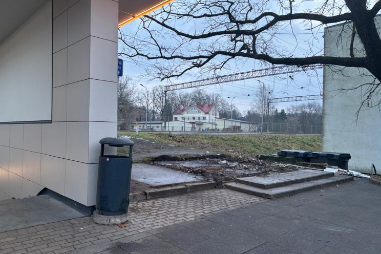 Attēls rakstam: Slēgti “Narvesen” kioski Ogrē: lēmuma pamatā – sarūkošs pieprasījums