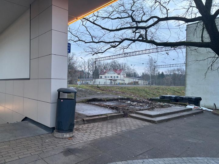 Slēgti “Narvesen” kioski Ogrē: lēmuma pamatā – sarūkošs pieprasījums