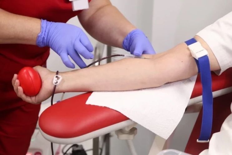 Attēls rakstam: Valsts Asinsdonoru centrs lūdz atsaukties 0 rēzus negatīvo asinsgrupu donorus