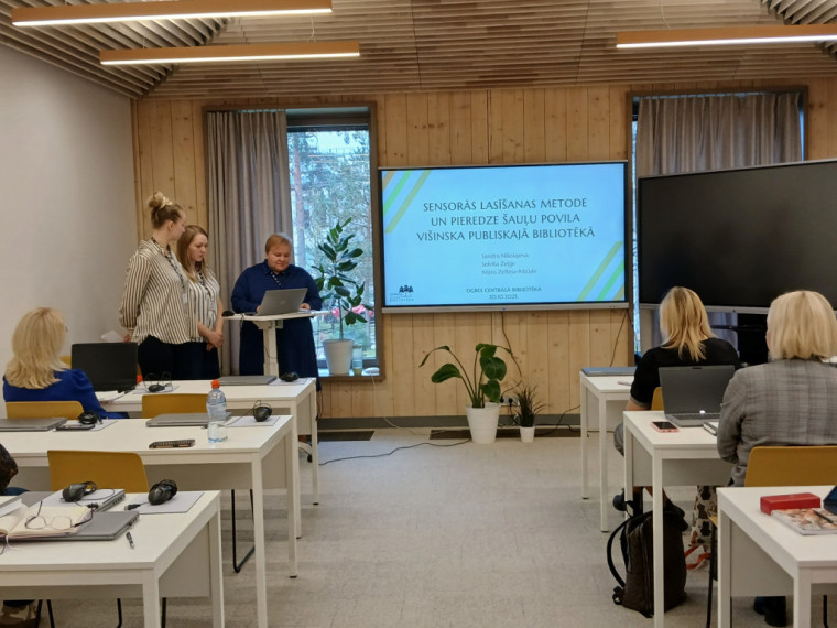 Ogres Centrālajā bibliotēkā profesionālās pilnveides seminārā tiekas novada skolu bibliotēku bibliotekāri